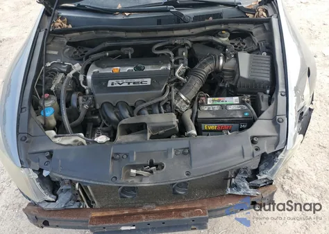 2009 Honda Accord 2.4 Ex from USA, damaged, VIN JHMCP26799C010450